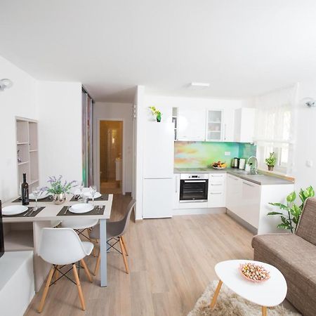 Apartman Roza Podstrana Zewnętrze zdjęcie